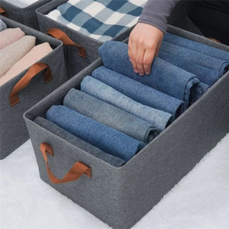 Caixa de Organização e Armazenamento de Roupas
